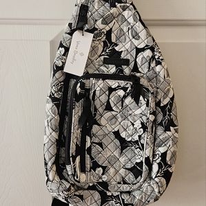 🎀 NWT Vera Bradley Sling Backpack Bedford Blooms 🎀